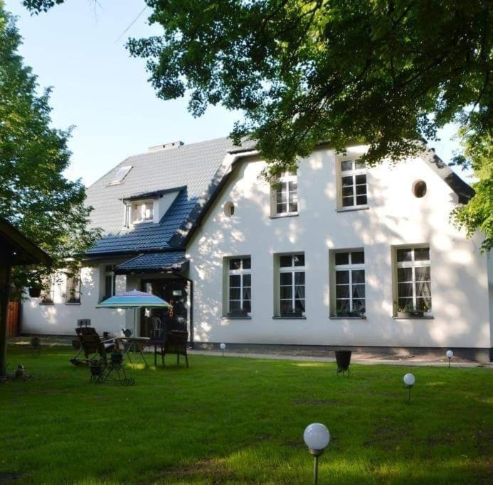 Gospodarstwo Agroturystyczne Dworek Andrzejowka Gardzien Bagian luar foto